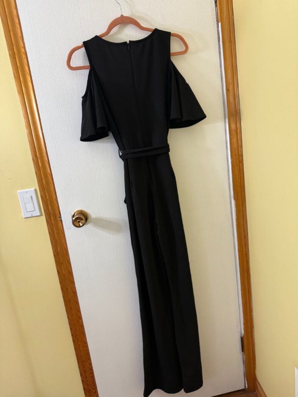 🦋 2/30 Eclipse Black Cold Shoulder Belted Jumpsuit S - Picture 3 of 8